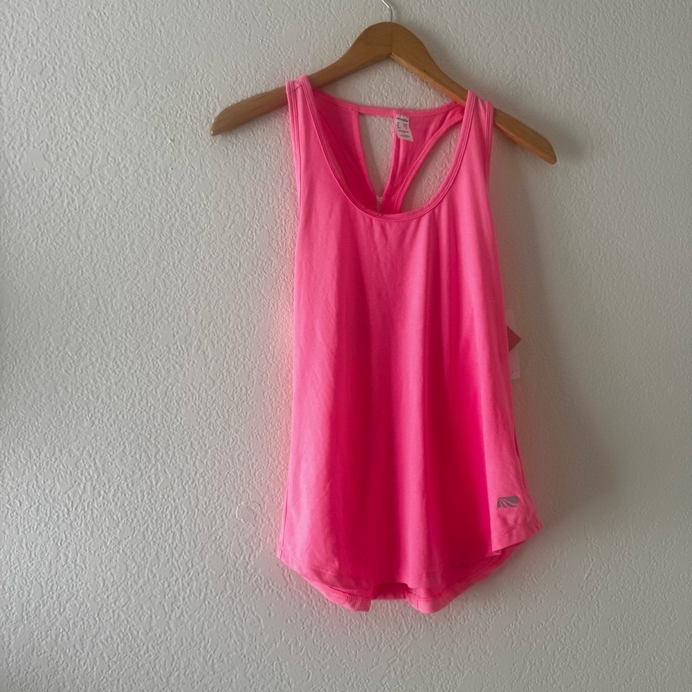 Marika Dry-Wik Racerback Tank Top hot pink size small
